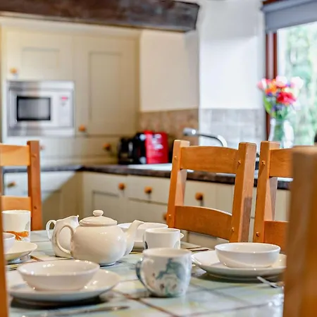 3 Bed In Bampton 92037 * Bampton (Cumbria)