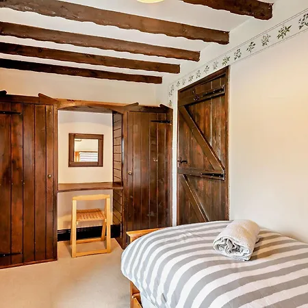 3 Bed In Bampton 92037 Bampton (Cumbria)