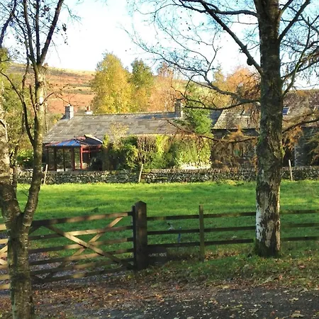 3 Bed In Bampton 92037